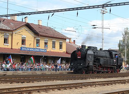 Prievidzká "ušatá 464.001" býva tradičným hosťom na sprievodnom podujatí GP