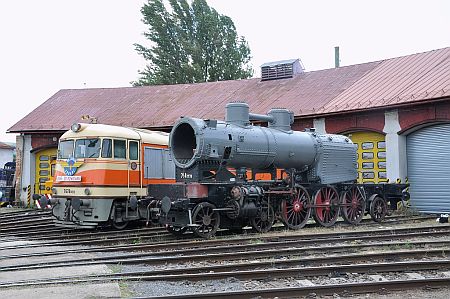 Medzi vystavovanými exponátmi sa prezentovala aj 354.1178, na ktorej sa podarilo zaviazať opravený kotol